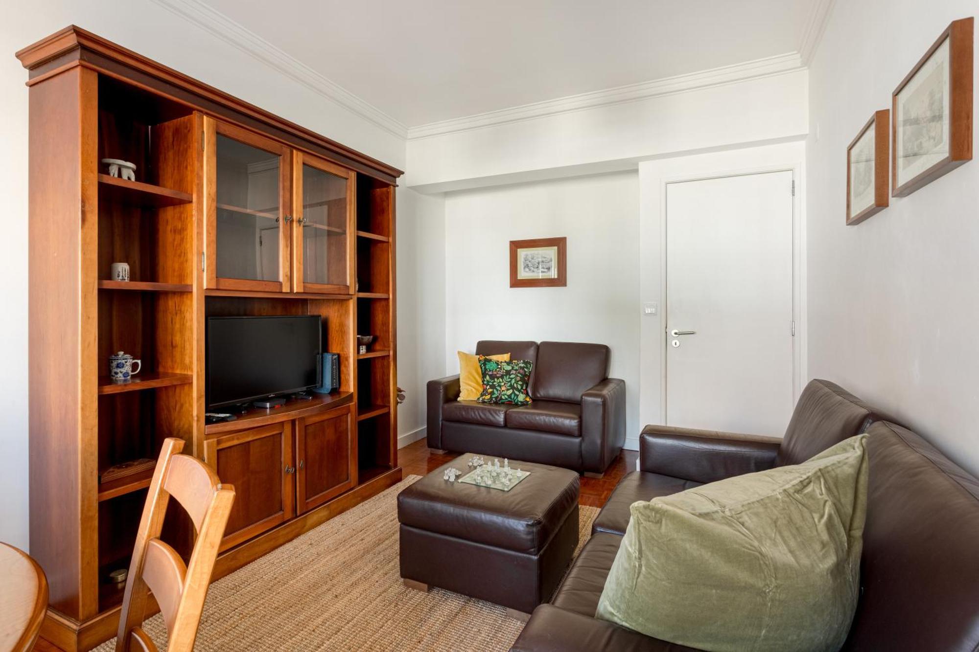 Campolide 2br Flat Lissabon