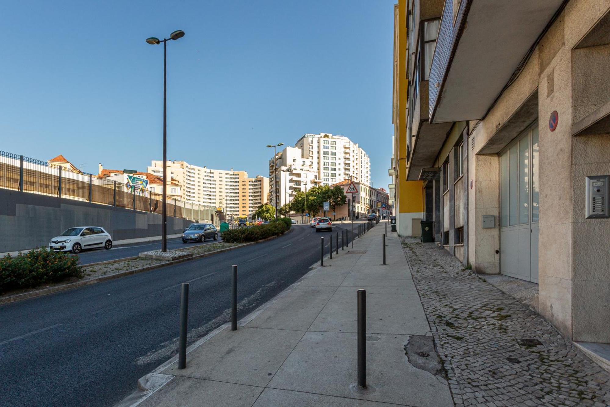 Campolide 2br Flat Appartement