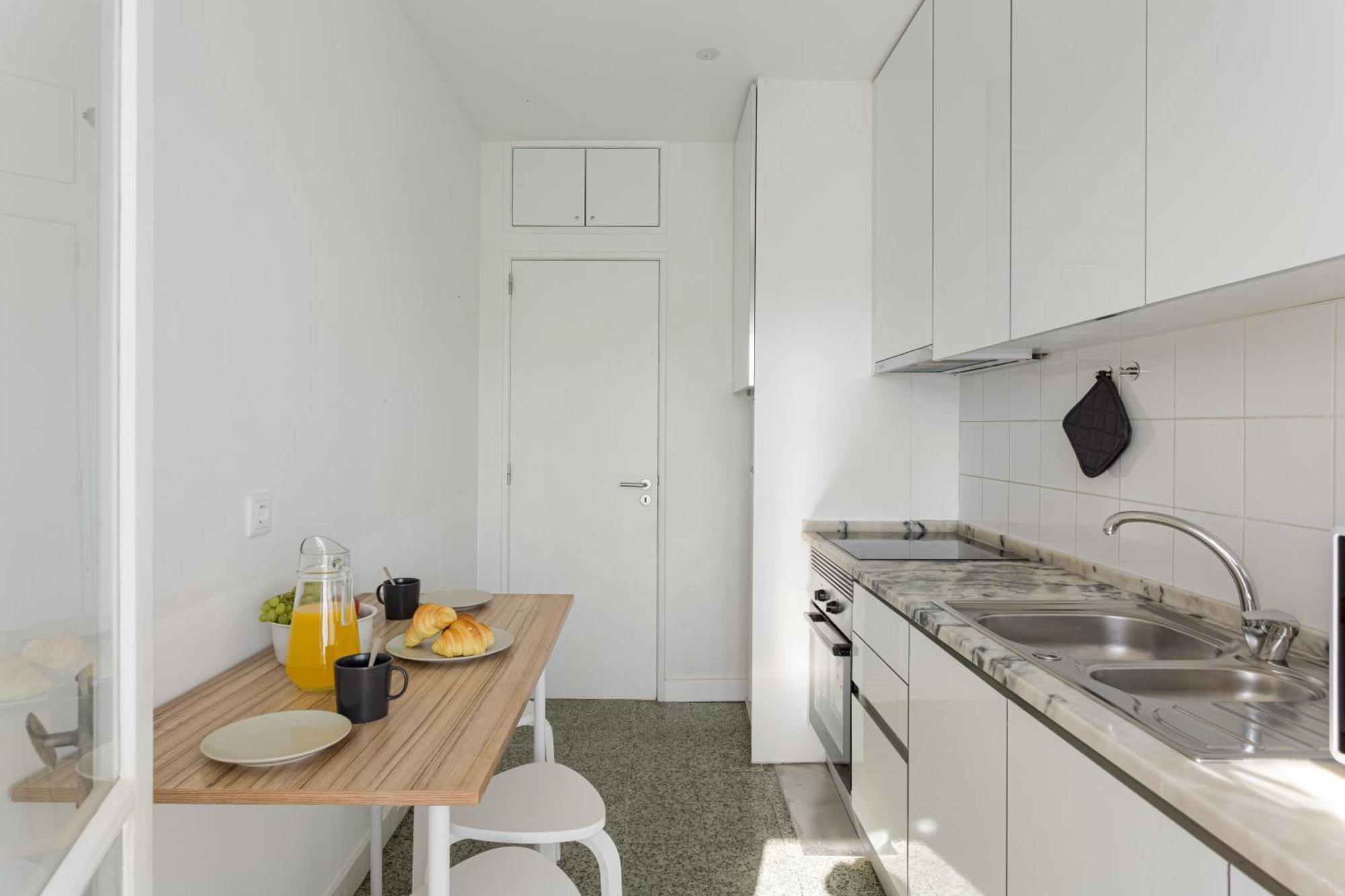 Campolide 2br Flat Appartement Lissabon